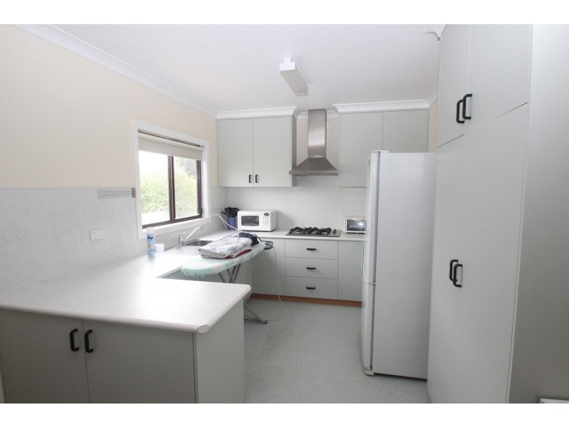 81 Simson Street, Carisbrook VIC 3464