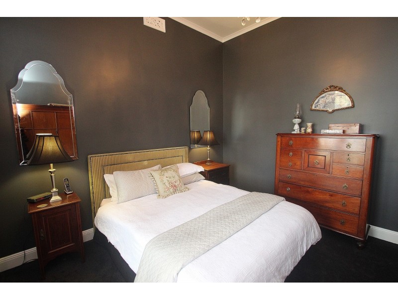 15 Barkly Street, Maryborough VIC 3465