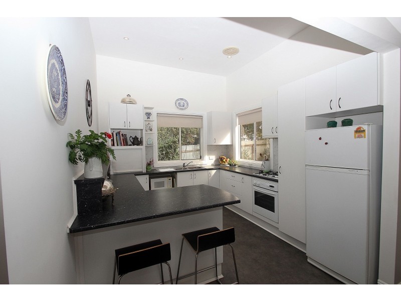 15 Barkly Street, Maryborough VIC 3465