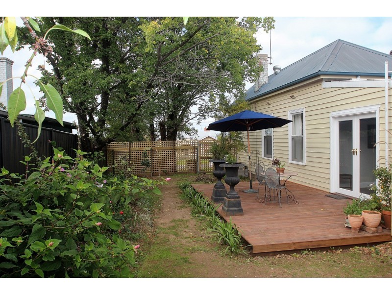 15 Barkly Street, Maryborough VIC 3465