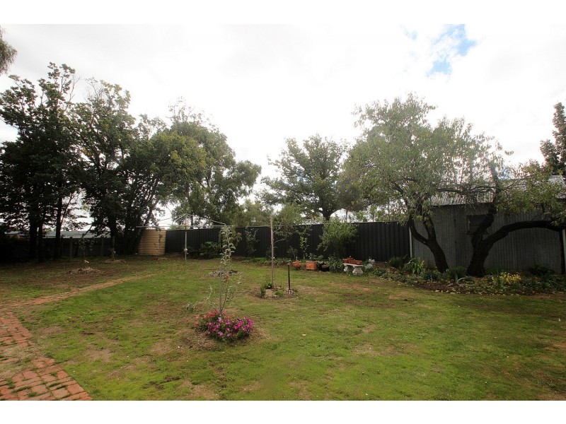 15 Barkly Street, Maryborough VIC 3465