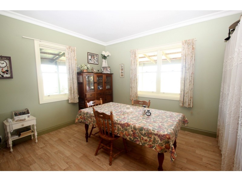 30 Pilchers Road, Red Lion VIC 3371