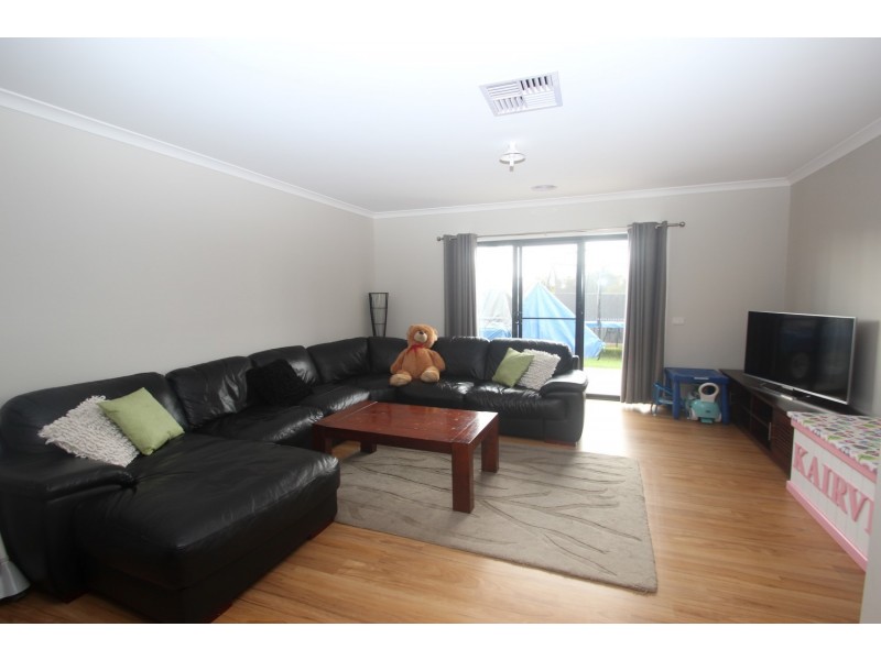 28 Whirrakee Drive, Maryborough VIC 3465