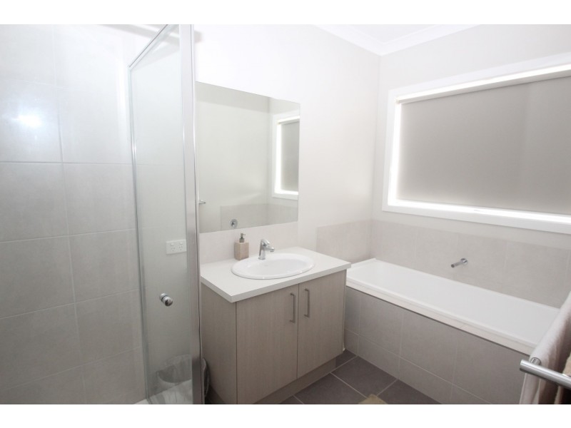 28 Whirrakee Drive, Maryborough VIC 3465