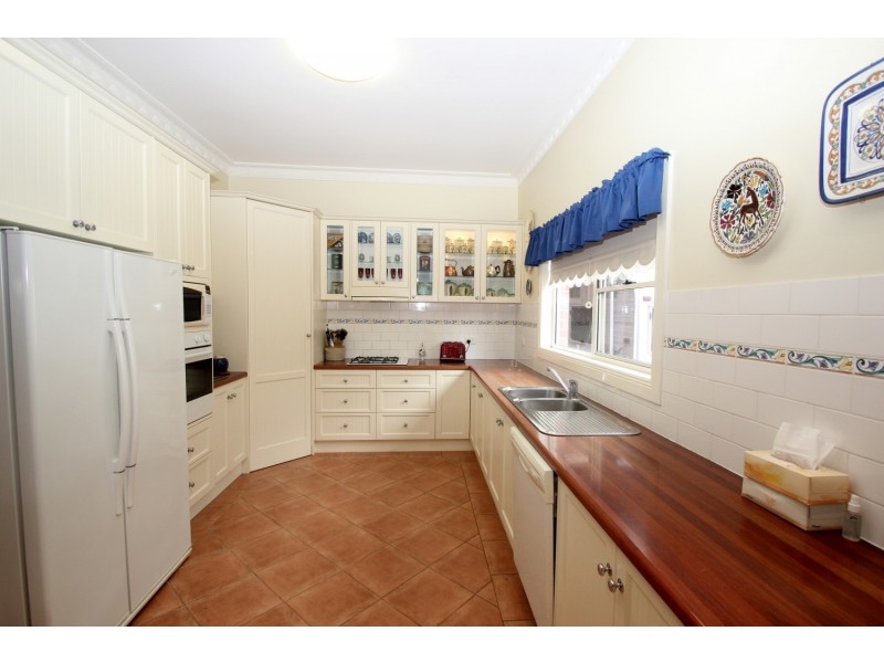 5 Newton Street, Maryborough VIC 3465