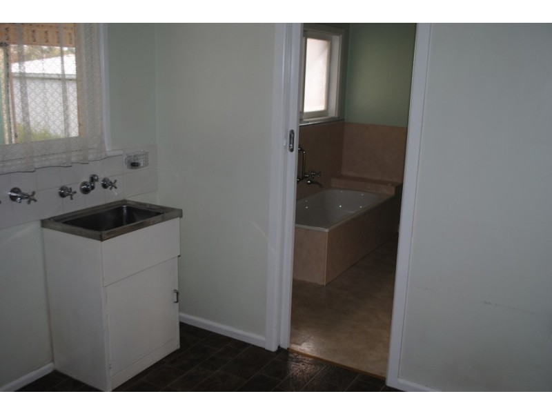 129 Gillies Street, Maryborough VIC 3465