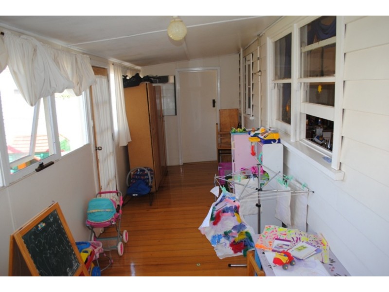 12 Laidlaw Street, Maryborough VIC 3465