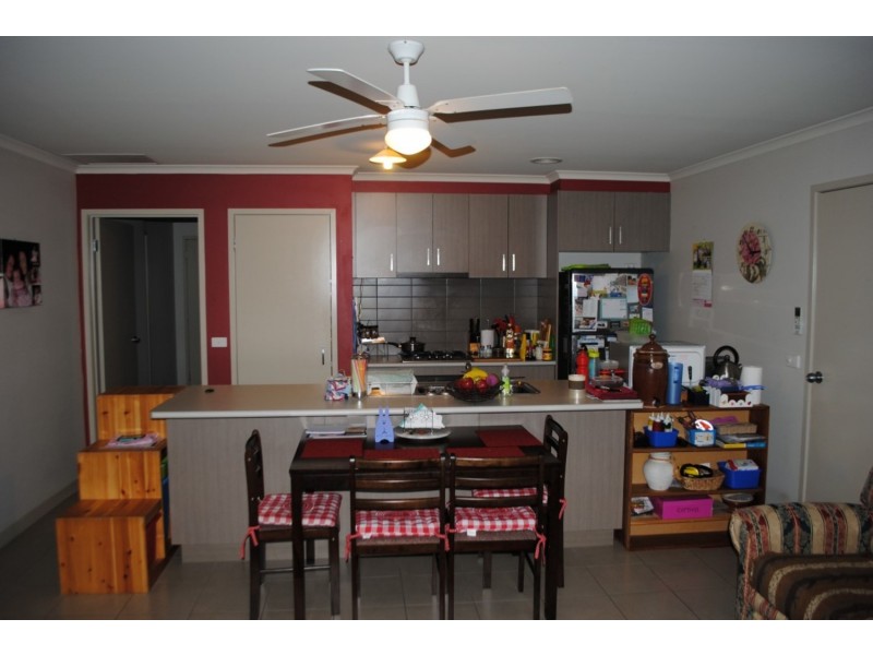 3/176 Park Road, Maryborough VIC 3465