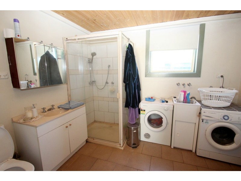 208 Railway Street, Maryborough VIC 3465