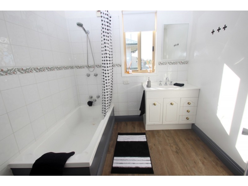 64 Barkly Street, Maryborough VIC 3465