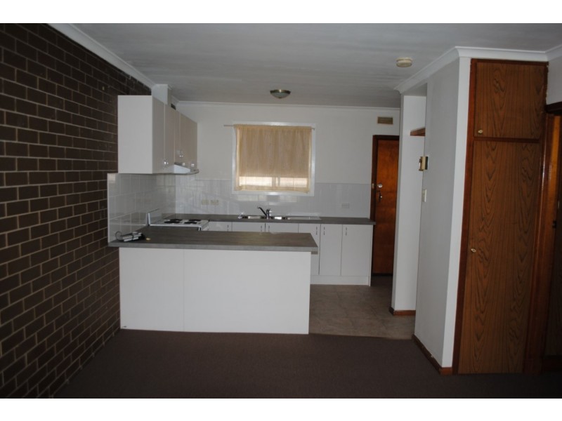 4/21 High Street, Maryborough VIC 3465