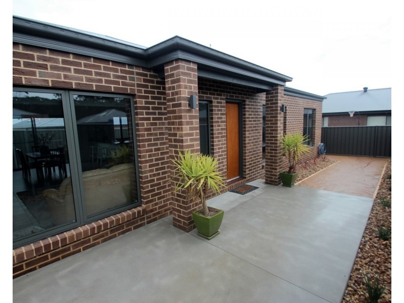 26B Forest View Drive, Maryborough VIC 3465