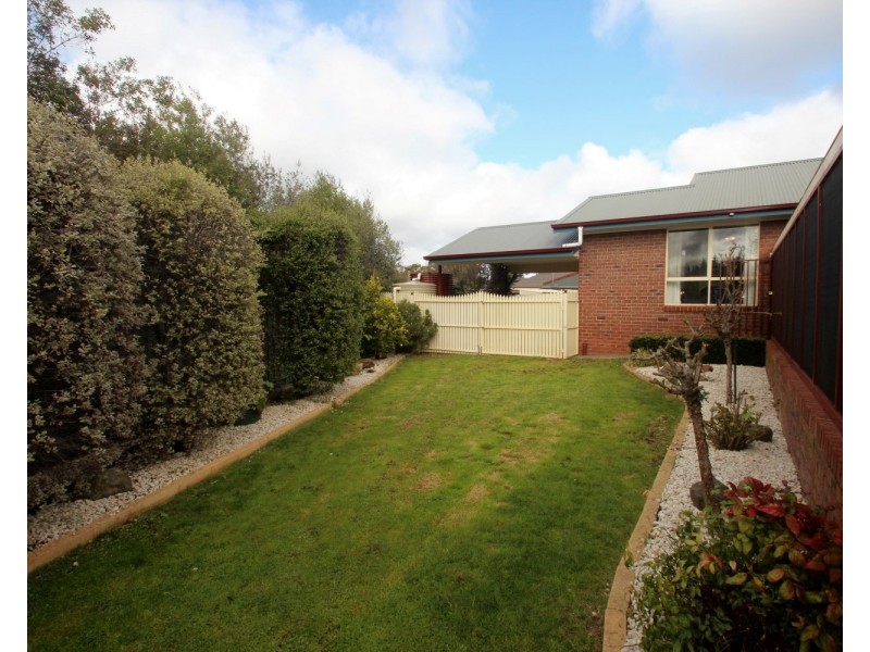 6 Luke Court, Maryborough VIC 3465