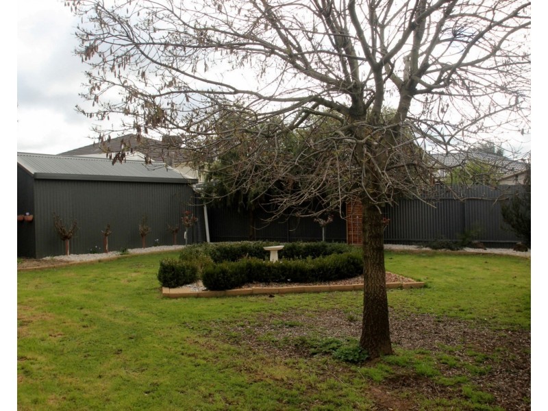 6 Luke Court, Maryborough VIC 3465