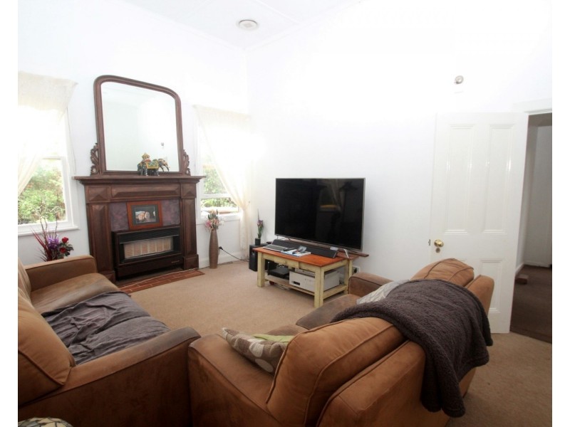 6 Mariners Reef Road, Maryborough VIC 3465