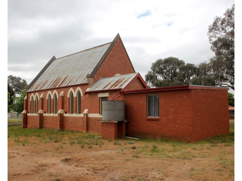 12 Davies Street, Bealiba VIC 3475