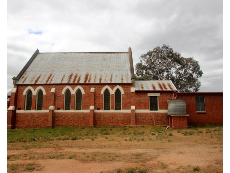 12 Davies Street, Bealiba VIC 3475