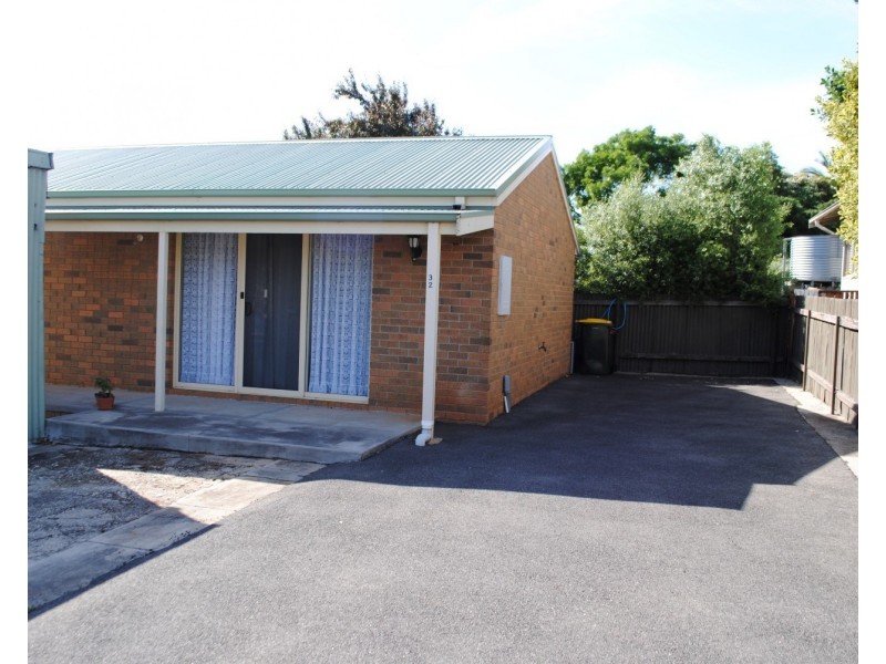 32 Arthur Avenue, Maryborough VIC 3465