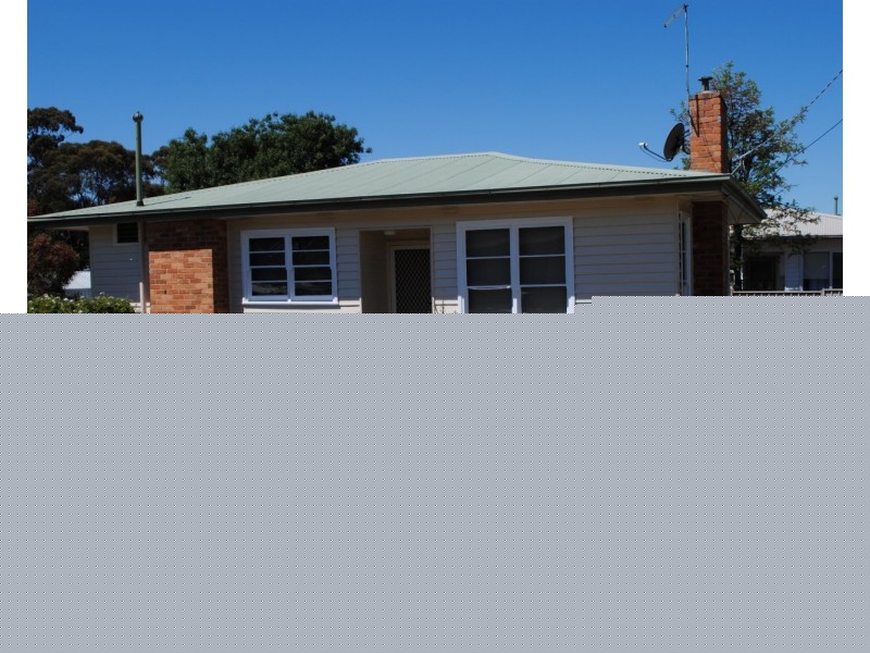 9 Porter Avenue, Maryborough VIC 3465