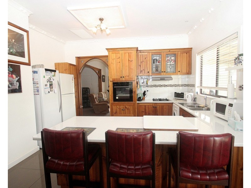 17 Nolan Street, Maryborough VIC 3465