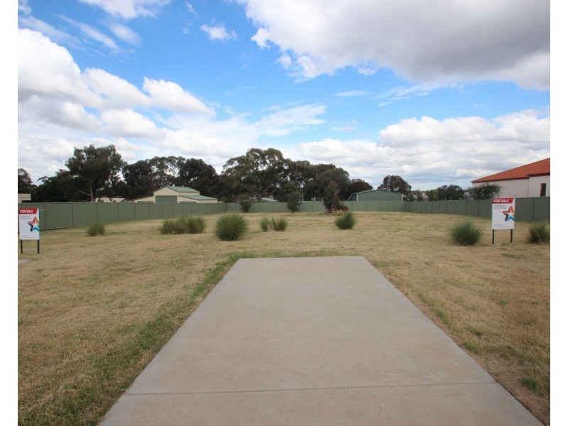 6  Hughes Street, Maryborough VIC 3465