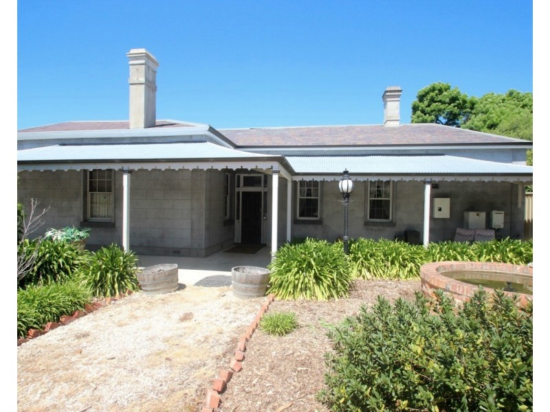 34 Barkly Street, Maryborough VIC 3465