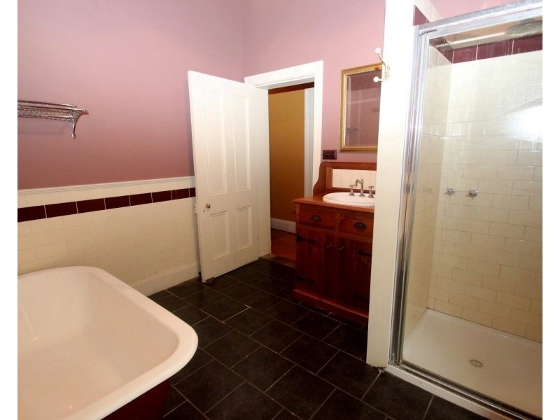 34 Barkly Street, Maryborough VIC 3465