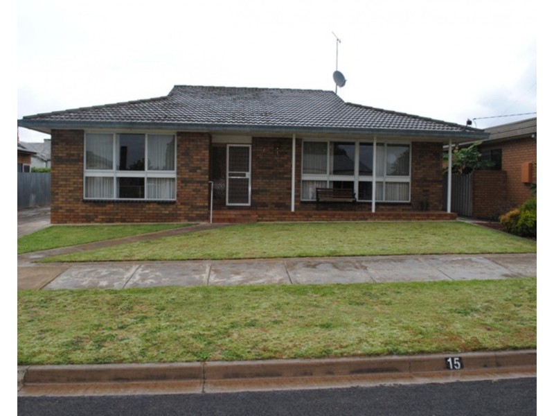 15 Newton Street, Maryborough VIC 3465
