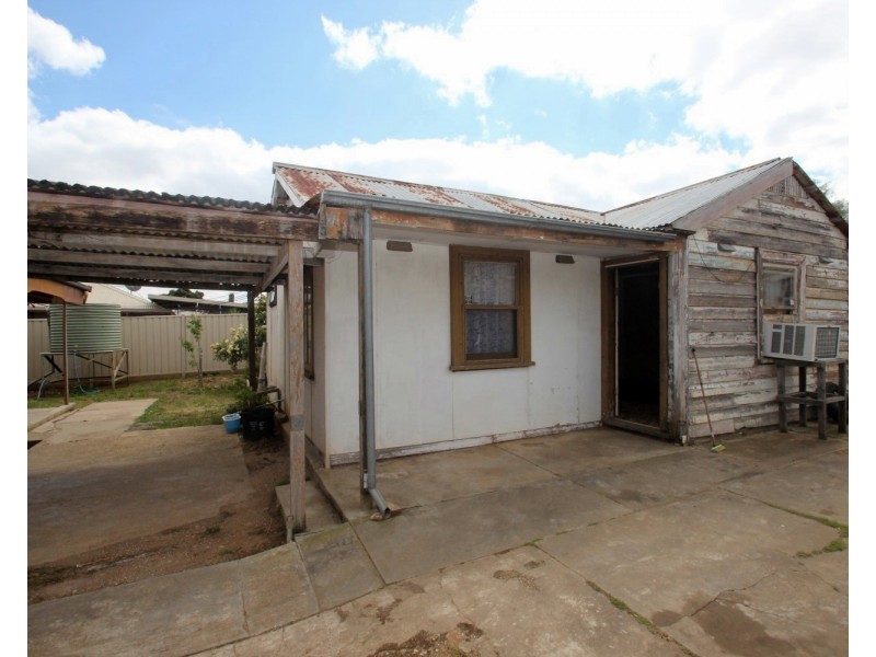 24 Golden Wattle Drive, Maryborough VIC 3465