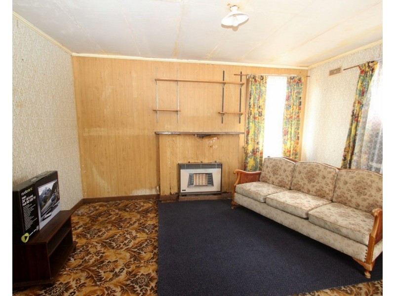 24 Golden Wattle Drive, Maryborough VIC 3465