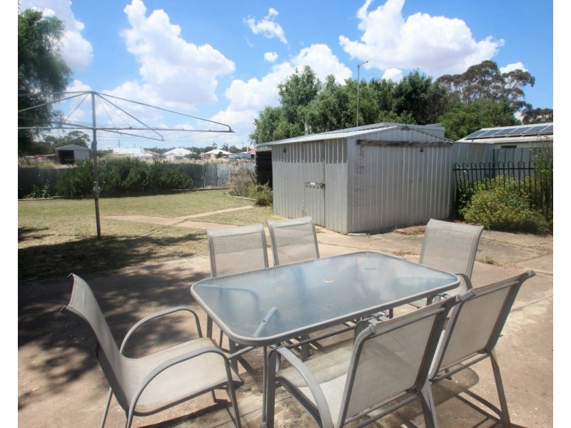 15 Rogers Street, Maryborough VIC 3465