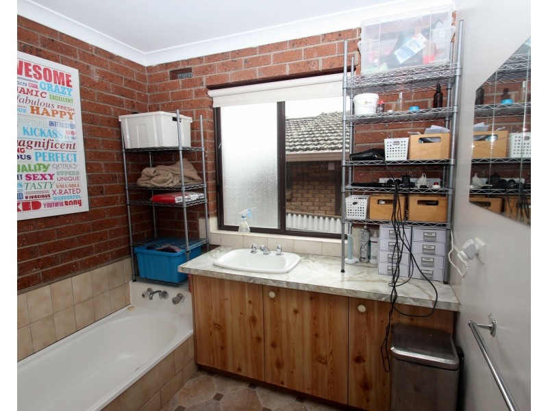 1/19 Pekin Road, Maryborough VIC 3465