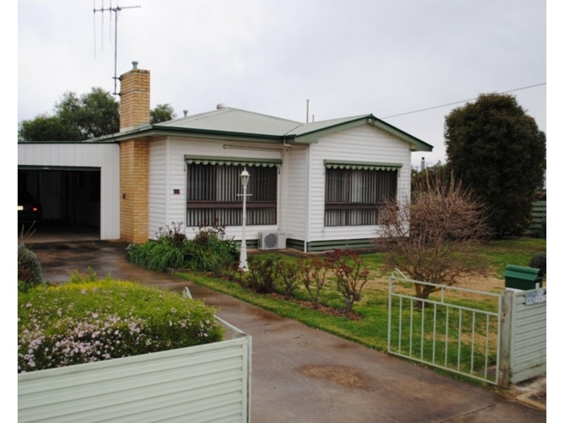 121 Clarendon Street, Maryborough VIC 3465