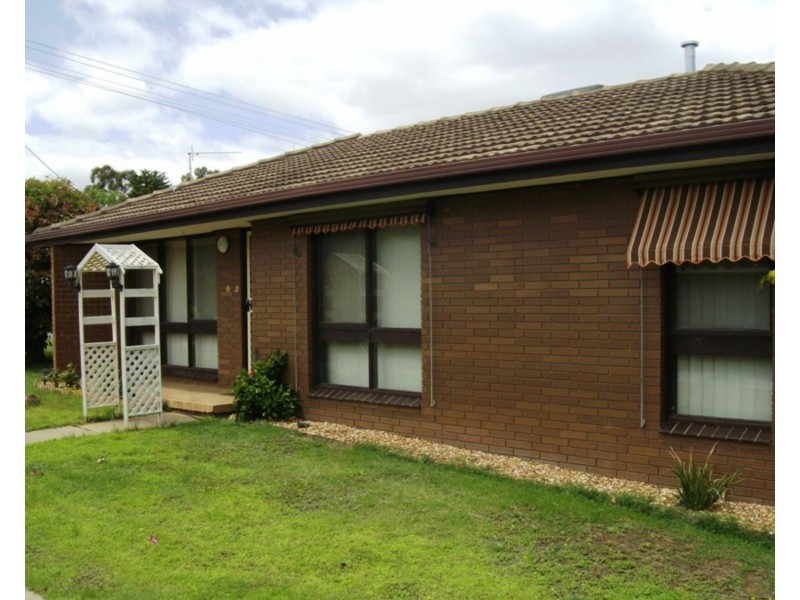 1/9 Bryant Street, Maryborough VIC 3465