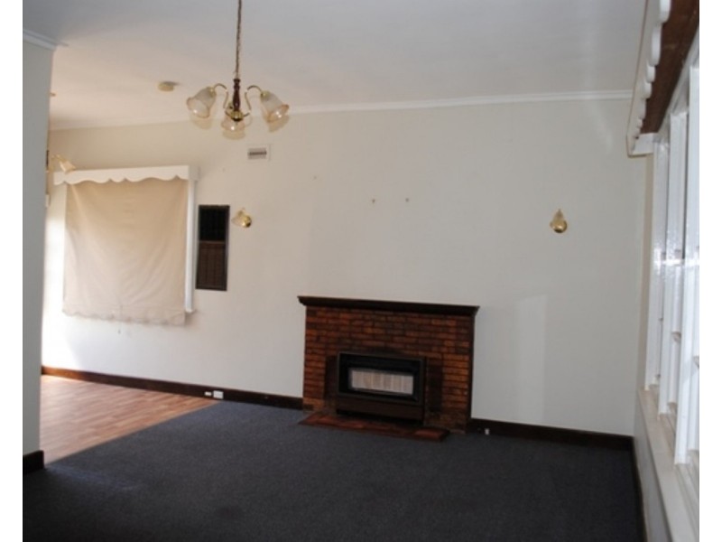 5 Carrick Street, Maryborough VIC 3465