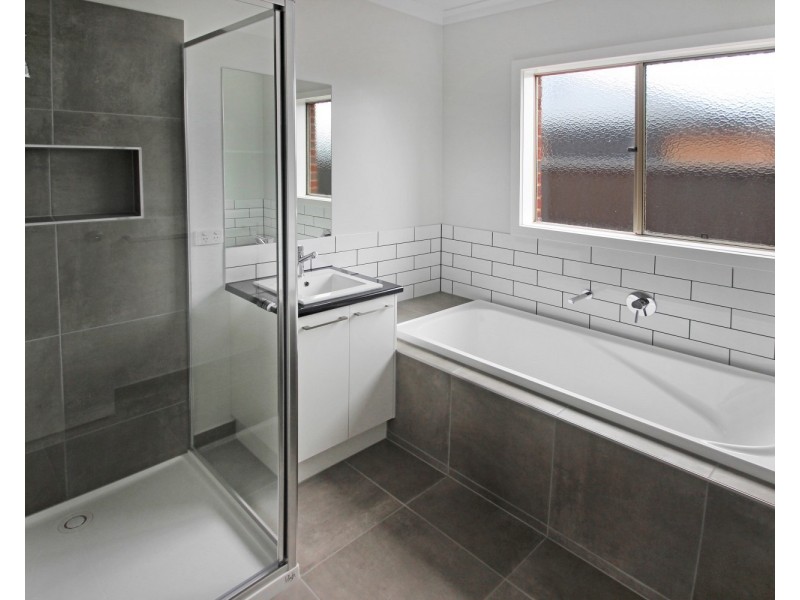 35 Whirrakee Drive, Maryborough VIC 3465