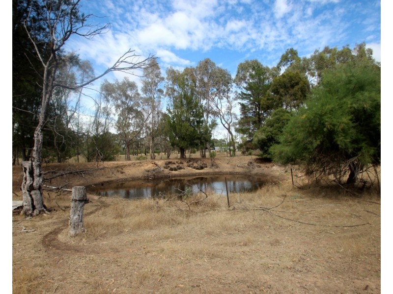 107 Tolmer Road, Daisy Hill VIC 3465