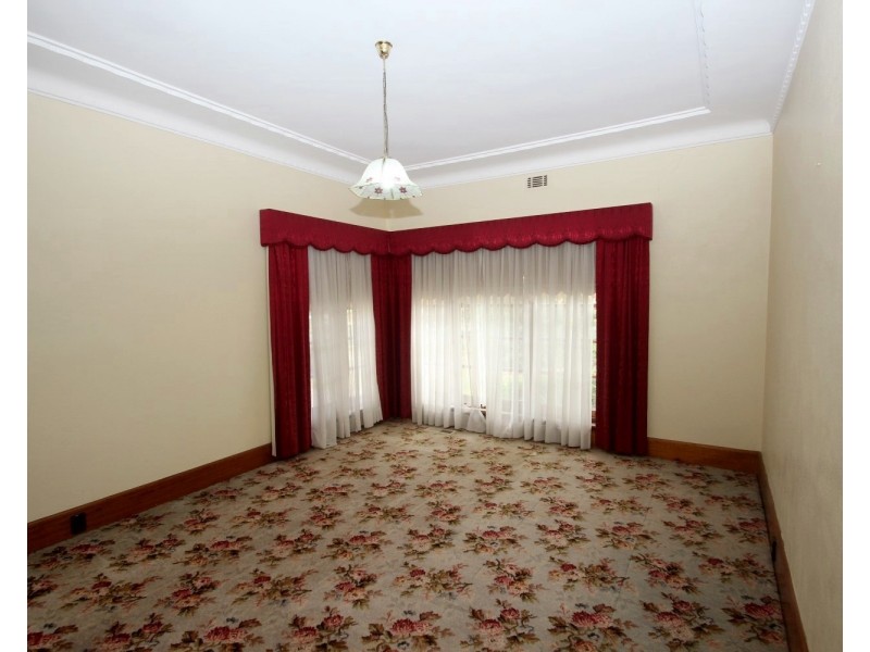 35 Inkerman Street, Maryborough VIC 3465