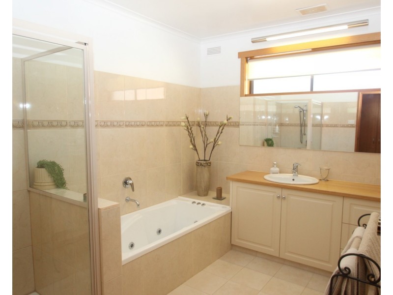 142 Park Road, Maryborough VIC 3465