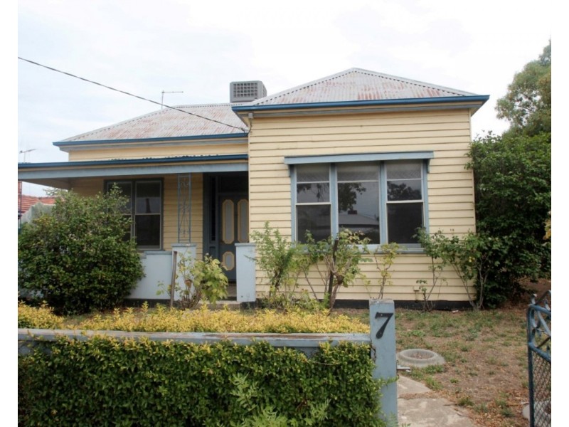 7 Campbell Street, Maryborough VIC 3465