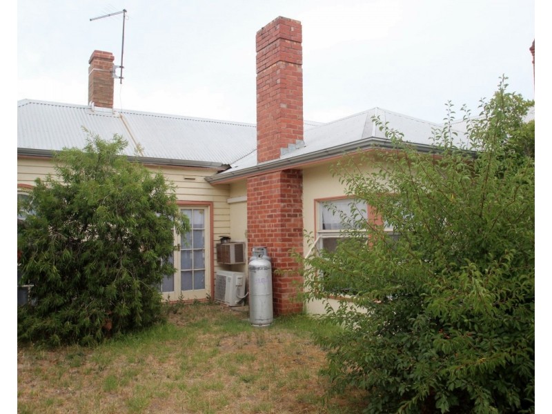 133 High Street, Avoca VIC 3467