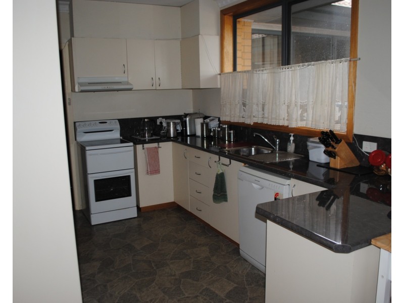 117 Brassey Street, Maryborough VIC 3465