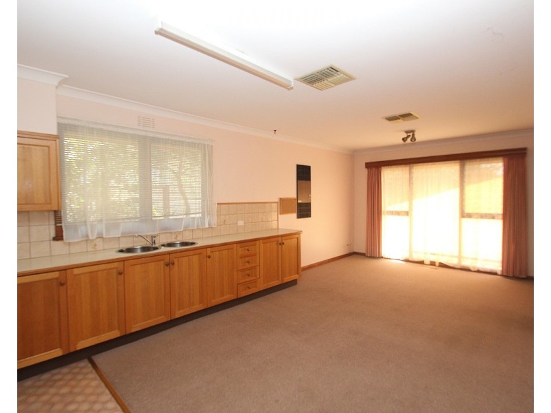 3 Laidlaw Street, Maryborough VIC 3465