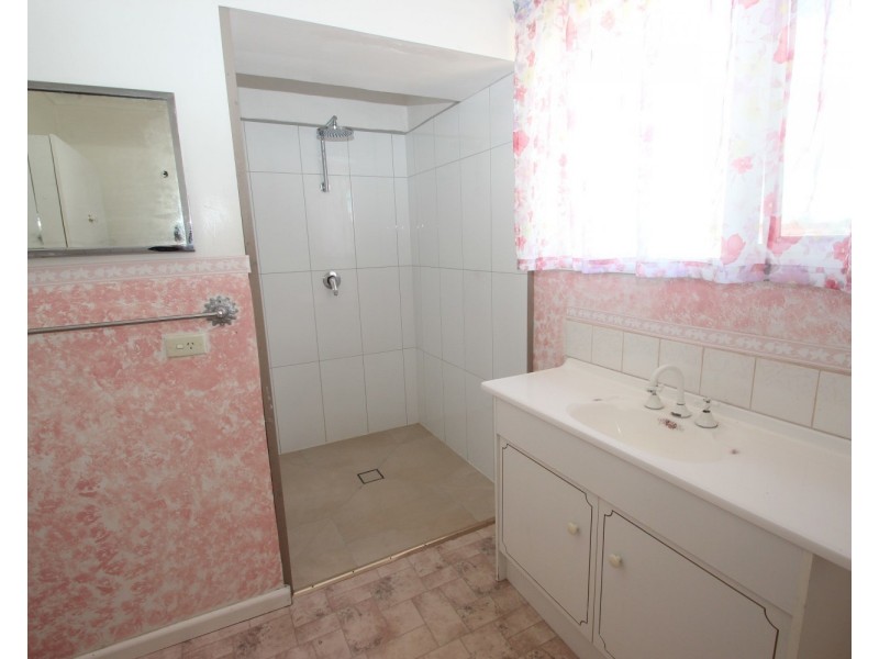 3 Laidlaw Street, Maryborough VIC 3465