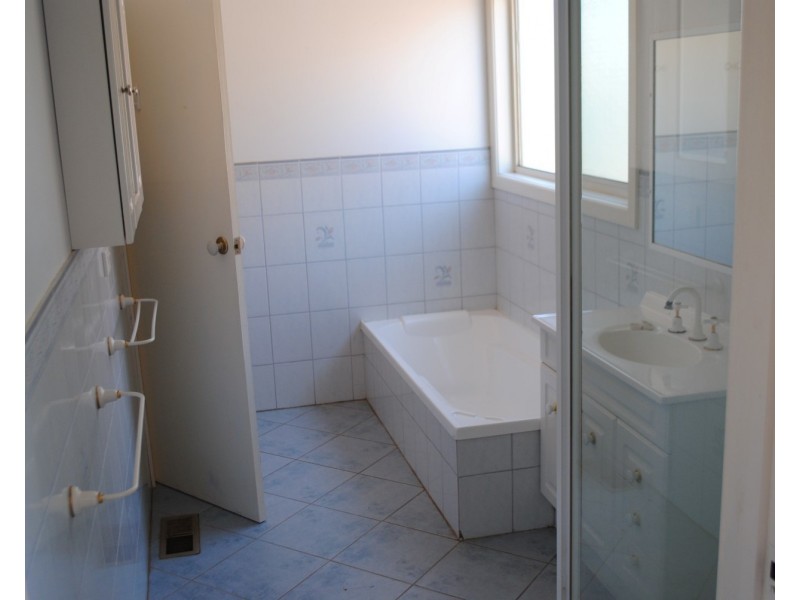 95 Clarendon Street, Maryborough VIC 3465