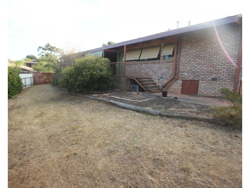 9 Coobah Court, Maryborough VIC 3465