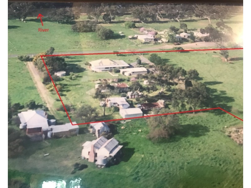 130 Playfair Street, Eddington VIC 3472