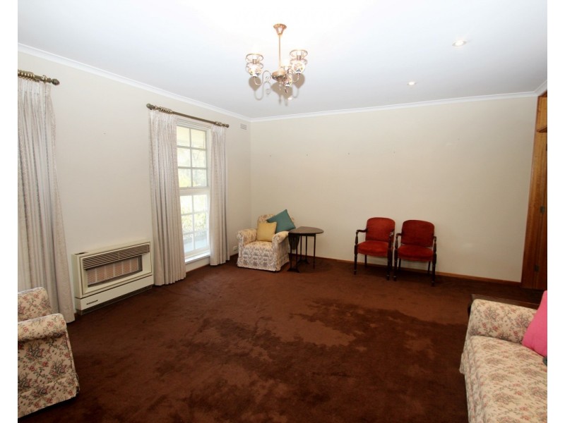 111 Majorca Road, Maryborough VIC 3465