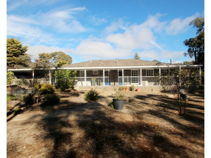 111 Majorca Road, Maryborough VIC 3465