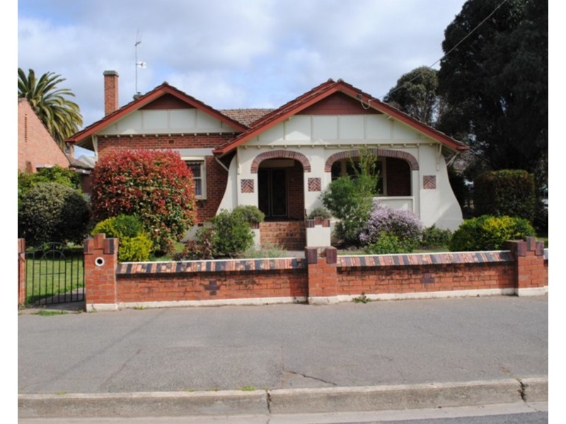 189 High St, Maryborough VIC 3465